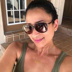 Meet your Posher, Mariana